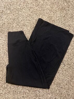 Amazon Black High-Waist Leggings